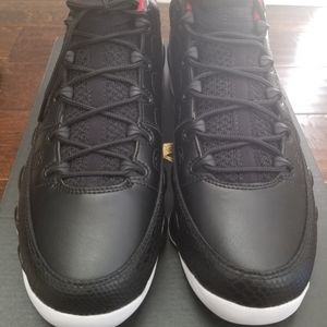 Air Jordan 9 low